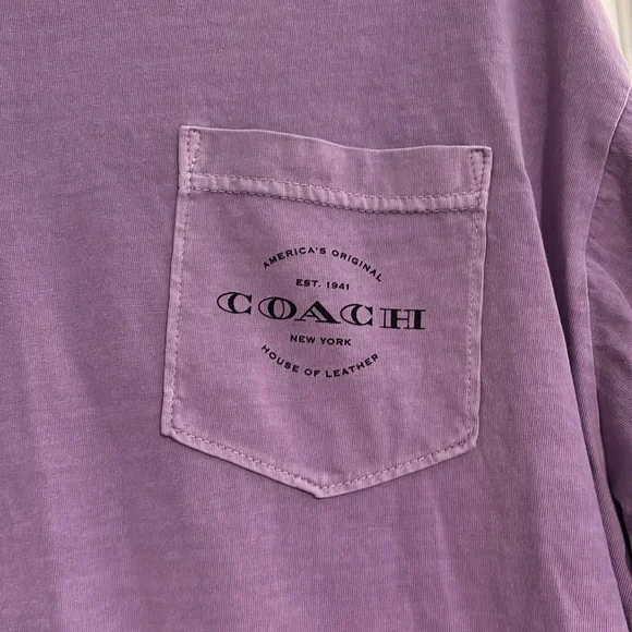Coach distressed wash Tshirt - Picture 2 of 4
